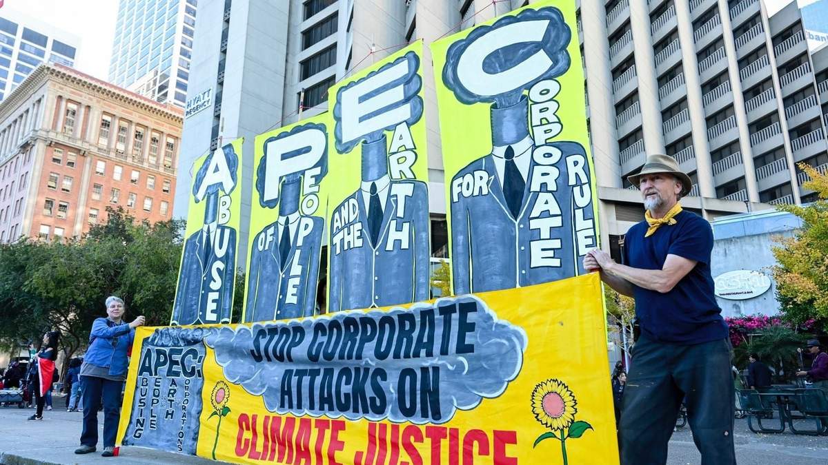 Preparativos contra la cumbre APEC, 12 de noviembre, San Francisco