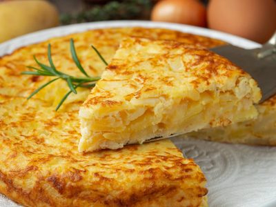 Cuatro secretos básicos para que la tortilla de papas salga perfecta