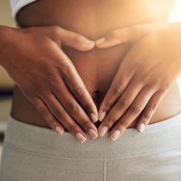 2 hábitos súper comunes luego de despertarte que tenés que evitar para no sufrir problemas digestivos