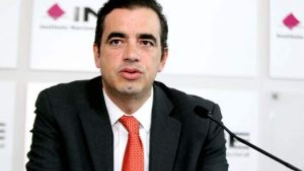 Antes de ocupar el cargo en el INE, Ballados trabajó en el TEPJF de 2007 a 2011