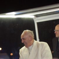 Bergoglio, del aeropuerto a la Nunciatura