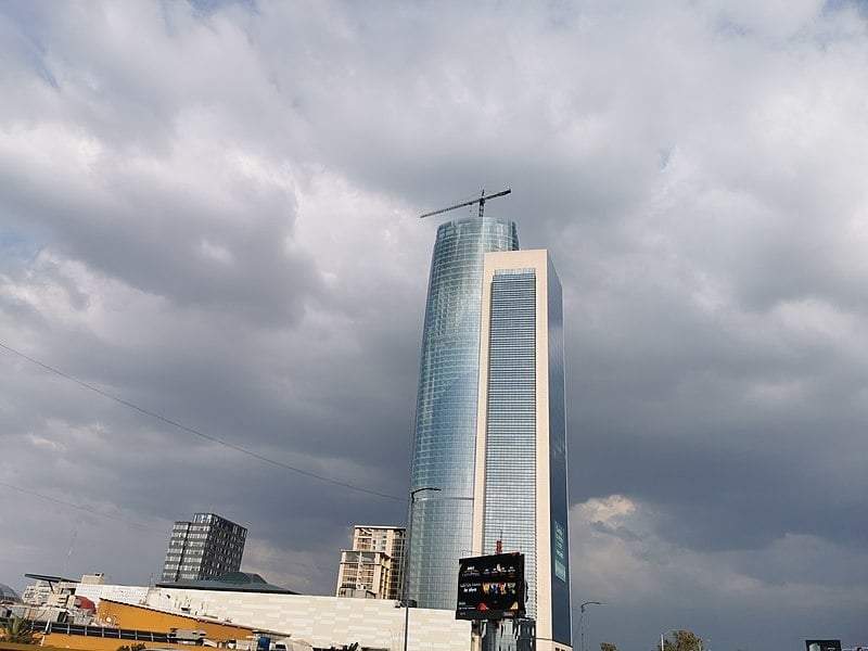 Imagen de la Torre Mitikah en construcción, Xoco, alcaldía Coyoacán, Ciudad de México