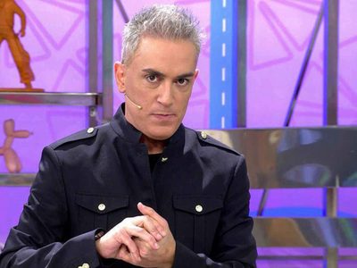 Kiko Hernández deja ver su lado más cómico en “Sálvame”: su amistad con una colaboradora lo delató