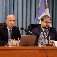 Estafa con planes sociales: los jueces pidieron que se identifique al "Embajador" y a "XXXX"