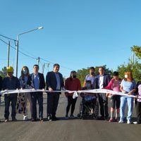 Omar Gutiérrez y Mariano Gaido inauguraron una nueva obra en el Barrio Confluencia