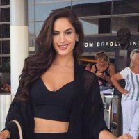 Natalia Barulich rompió el vestido y las curvas se desbordaron... ¡Ojo al escotazo!