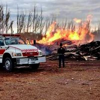 Daños severos en Plottier: cómo fue el voraz incendio que diezmó a un aserradero
