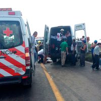 Accidente carretero en Jalisco deja 11 muertos y 14 heridos