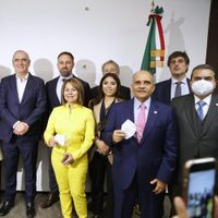 "Yo no firmé la Carta Madrid", se deslinda el priista Manuel Añorve de reunión con Vox