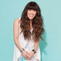 Ella es Carmen Saharí, la mexicana que cantó en los "Oscar" el tema de "Frozen" ¡Majestuosa!