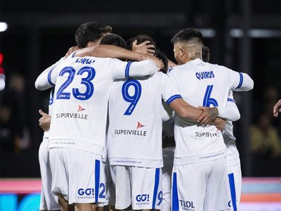Vélez se lo empató a Deportivo Riestra con un blooper