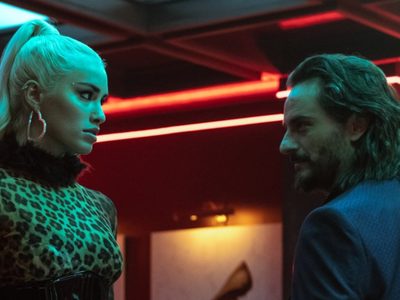 Netflix: salió a la luz el increíble tráiler de "Sky Rojo" con Lali Espósito