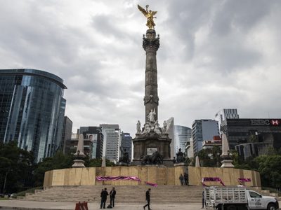 #RestauradorasConGlitter van por memorial que reúna pintas en el Ángel de la Independencia