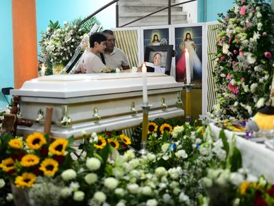 Llega a Xalapa el cuerpo de la cadete América Yamileth tras accidente del buque Cuauhtémoc