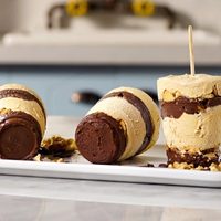 No necesitás moldes: mirá cómo preparar estos riquísimos helados bicolor con solo 3 ingredientes