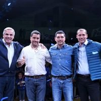 Con el padrinazgo azul, Carlos Koopmann buscará la reelección como intendente de Zapala