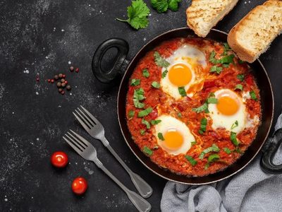 Sorprendé con la receta de huevos marroquíes
