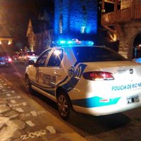 Desbarataron una fiesta clandestina de más de 30 personas en una casa de Bariloche