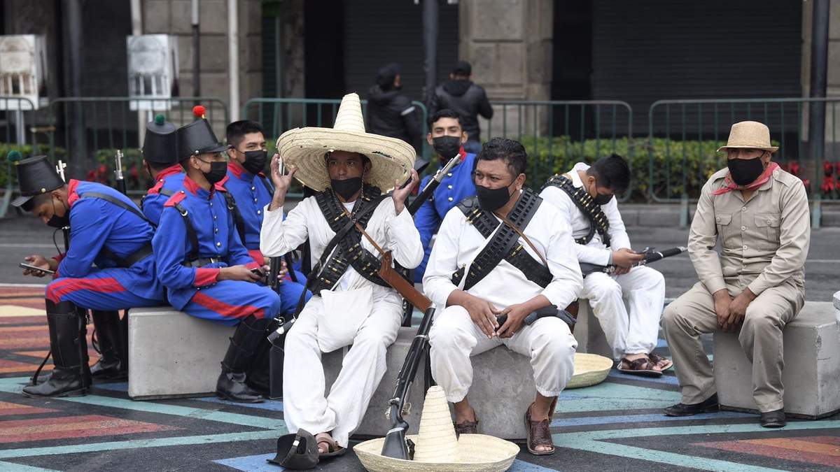 Preparativos del desfile por el 111 Aniversario del Inicio de la Revolución Mexicana