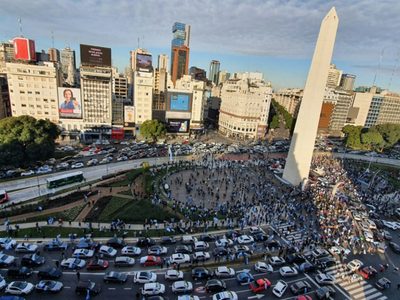 El gobierno porteño advierte sobre los riesgos de la marcha anticuarentena