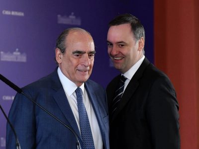 Milei reúne al Gabinete y suma a Adorni y Santilli