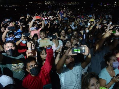 Fiesta de la Confluencia: los mejores momentos de la segunda noche