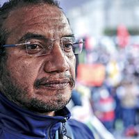 Sobre Ayotzinapa, AMLO mantiene la "narrativa" de Peña Nieto