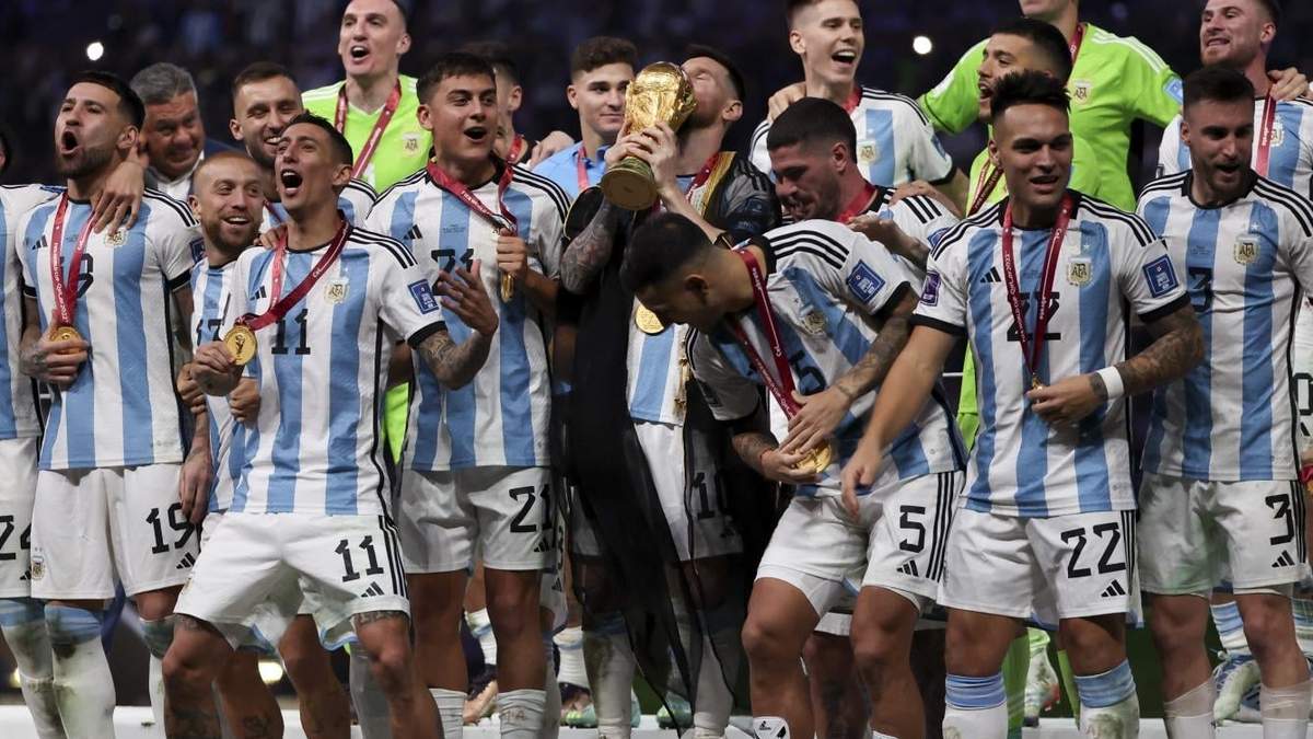 Feriado nacional para festejar a la Scaloneta. Fuente: (El Gráfico)