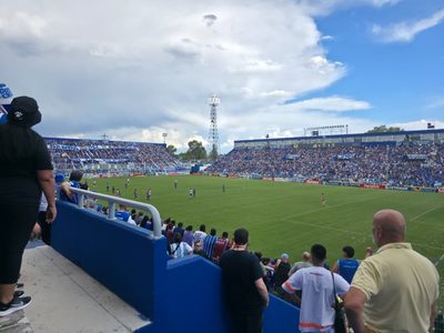 Godoy Cruz, en la zona A, debutará ante Ciudad Bolívar en casa en la B