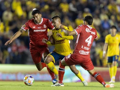 América se conforma con un 0-0 ante Toluca en ida de la final
