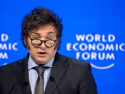 Javier Milei llegó a Suiza para participar del Foro Económico de Davos
