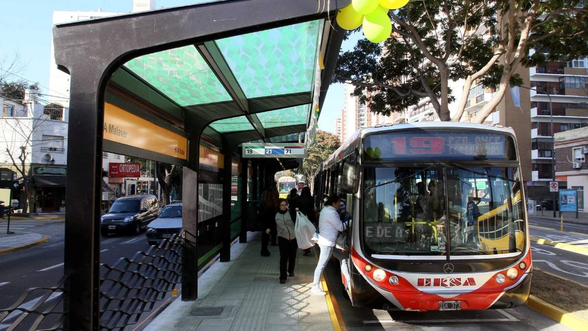 Colectivos Buenos Aires. Fuente: (Twitter)