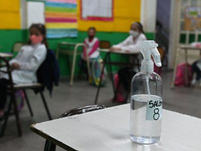 Reclamos por más inversión en educación virtual en la Ciudad de Buenos Aires
