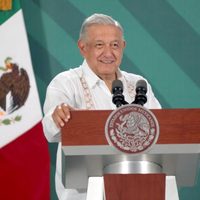 AMLO asegura que utilizará el marco jurídico para enfrentar obstáculos que ponga Va por México