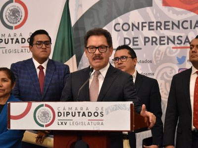 Mier reta a Lorenzo Córdova a debatir sobre el Plan B para ver "quién miente"