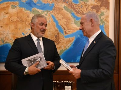 Las cuentas pendientes de Iván Duque, el inesperado aliado de Netanyahu
