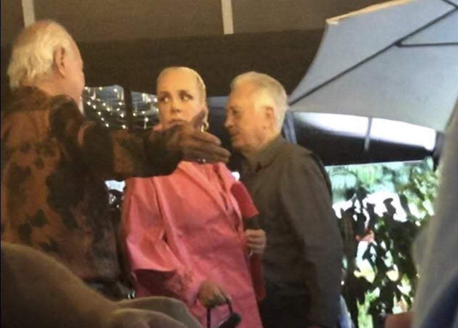 El titular de la CFE en la imagen