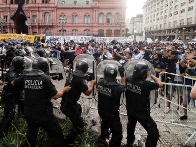 El comunicado del Ministerio de Seguridad por los disturbios en el velatorio de Diego Maradona