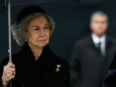 Con otro hombre: el secreto que no tolera la reina Sofía