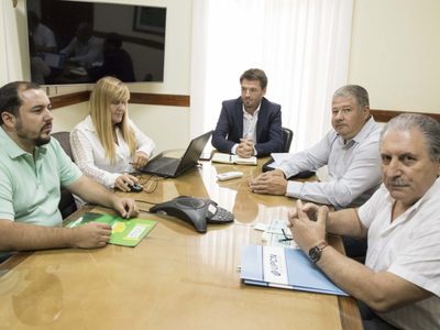 ¡Estatales y docentes festejan!: Aumento de salarios en Río Negro