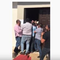 A golpes, suspenden asambleas de Morena en Mexicali; se enfrentan militantes en Tijuana y Ensenada