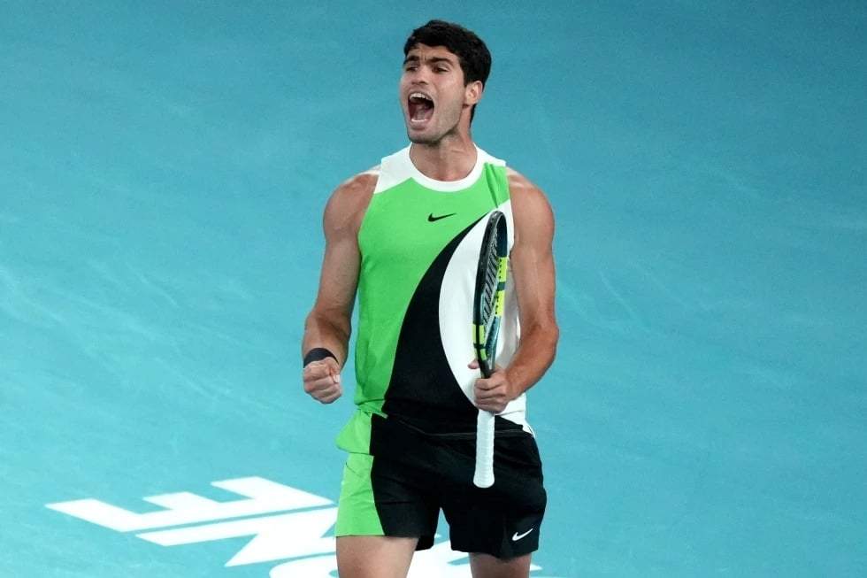 Carlos Alcaraz se coronó campeón del Abierto de Australia tras vencer a Novak Djokovic