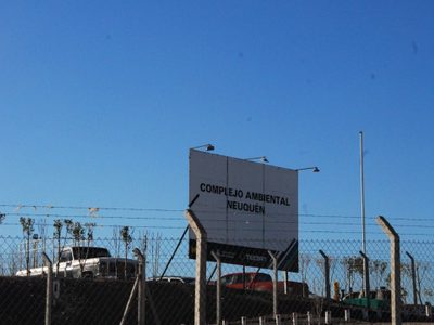 Continúa el conflicto con los dueños de los contenedores del Complejo Ambiental en Neuquén