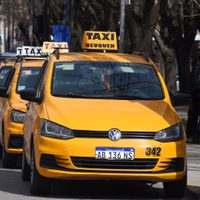 El aumento llegó a los taxis de Neuquén: la bajada de bandera estará cerca de los mil pesos