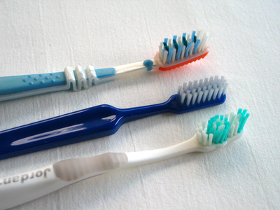3 tips infalibles para desinfectar tus cepillos de dientes, como algo vital para tu salud