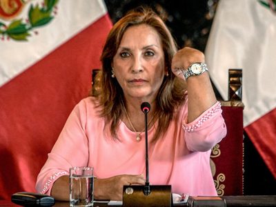 Perú: quieren destituir a Dina Boluarte por abandono indebido del cargo