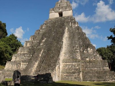 Posible embajada de Teotihuacán hallada en las ruinas mayas de Tikal