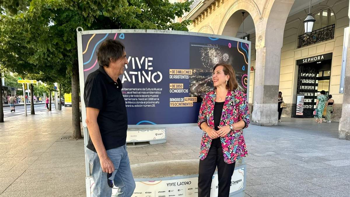 La consejera de Cultura, Educación y Turismo del Ayuntamiento de Zaragoza, Sara Fernández, en la presentación de la exposición