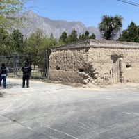 Fiscalía de Nuevo León catea la casa de “El Bronco”