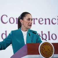 En medio de reproches a la Ley del Infonavit, Sheinbaum exhibe red de corrupción